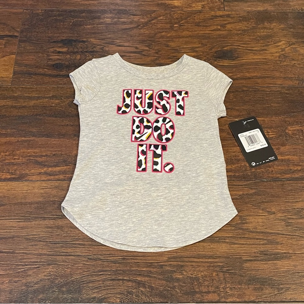 NWT Nike Kids Heather Gray Multi Color Leopard Print Just Do It T Shirt, Size 2T